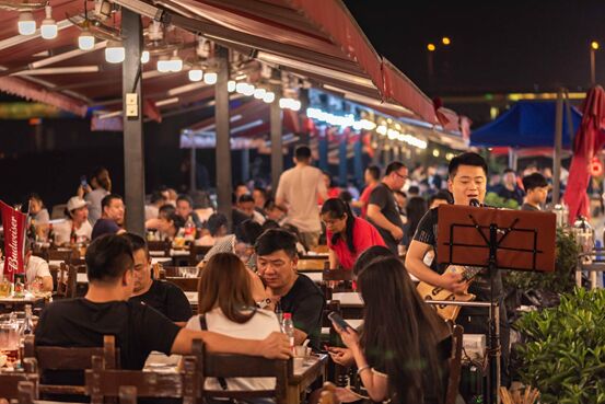 المطاعم الصينية: إجراءات السلامة ومكافحة المرض أولوية قصوى