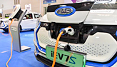 بكين بصدد بناء 50 الف عمود شحن جديد للسيارات الكهربائية