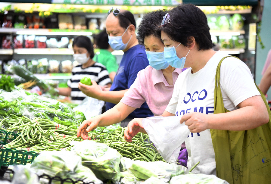 مقاطعة خبي بشمالي الصين تسارع لإمداد بكين بالخضروات