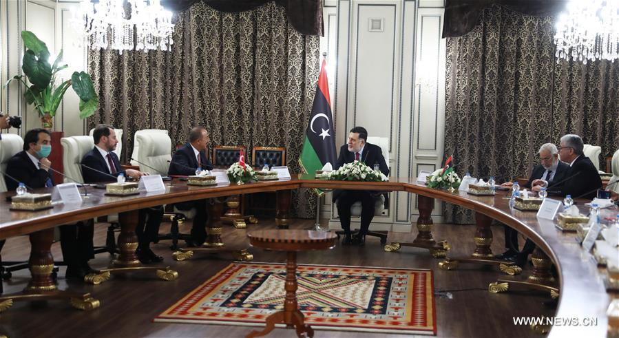 وفد تركي رفيع المستوى يلتقي رئيس حكومة الوفاق الليبية في طرابلس