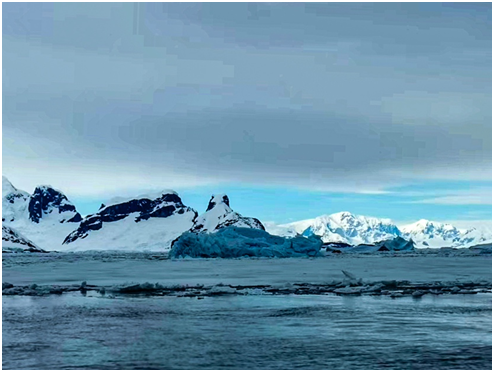 تقرير اخباري: فريق البعثة العلمية الصينية يقضي الشتاء في القطب الجنوبي