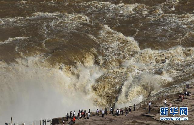 ثاني أطول نهر في الصين يستعد لموسم الفيضان