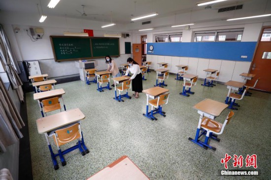 الصين تعتمد ترتيبات خاصة لضمان امتحانات القبول بالجامعات في ظل الوباء
