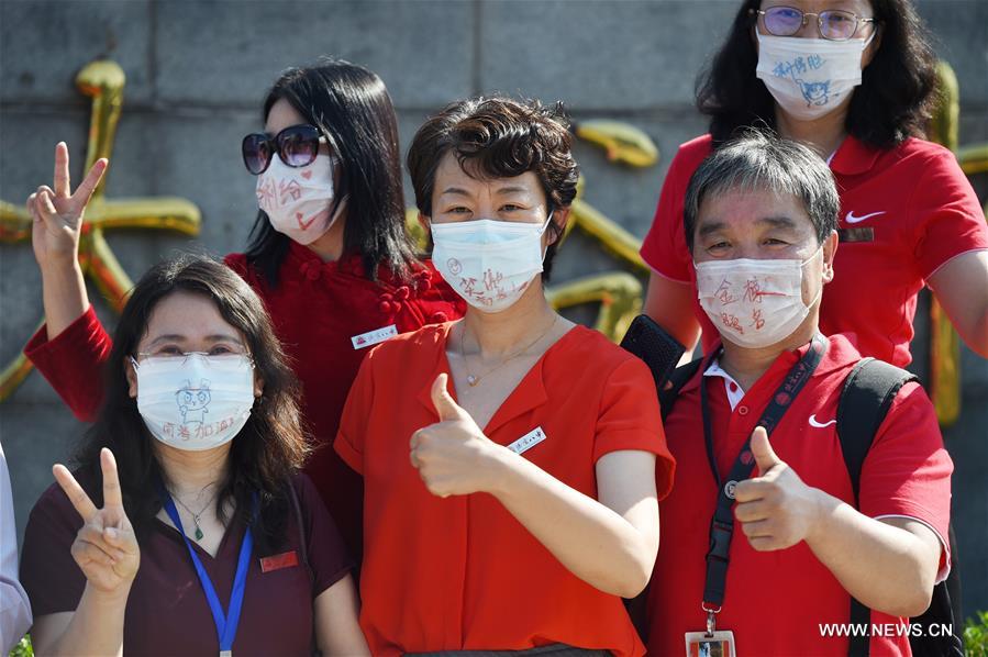 مقالة : أكثر من 10 ملايين طالب صيني يخوضون امتحان الالتحاق بالجامعة وسط تدابير مشددة للوقاية من الوباء