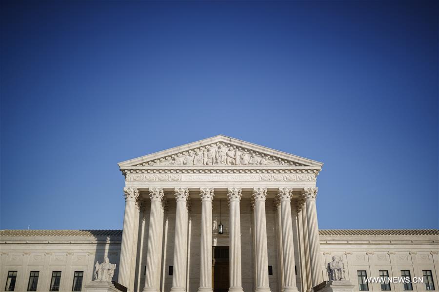 مجلس الشيوخ الأمريكي يصوت لصالح تثبيت القاضية باريت في المحكمة العليا