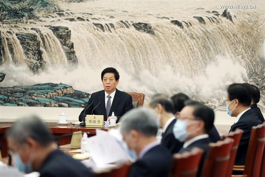 أعلى هيئة تشريعية في الصين تحدد موعد عقد دورة اللجنة الدائمة
