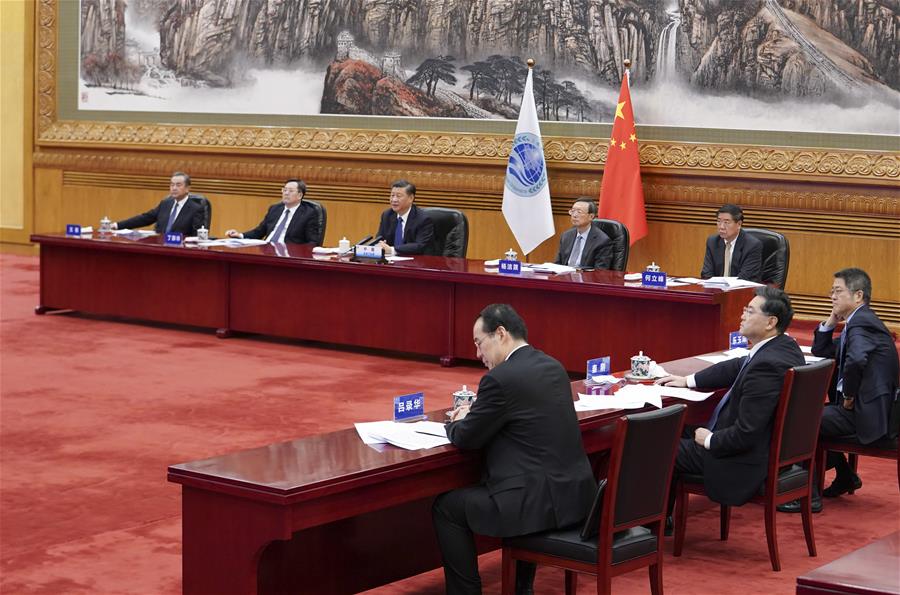 مقالة خاصة: شي يعرض نهج الصين على منظمة شانغهاي للتعاون للتغلب على التحديات وسط 