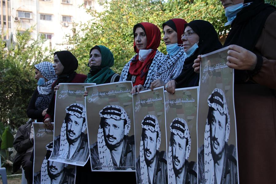 تقرير إخباري: الفلسطينيون يحيون الذكرى السنوية الـ16 لرحيل عرفات