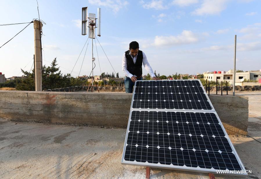 تحقيق إخباري: شاب سوري يبتكر عنفة ريحية لإنتاج الكهرباء للتغلب على نقص الطاقة
