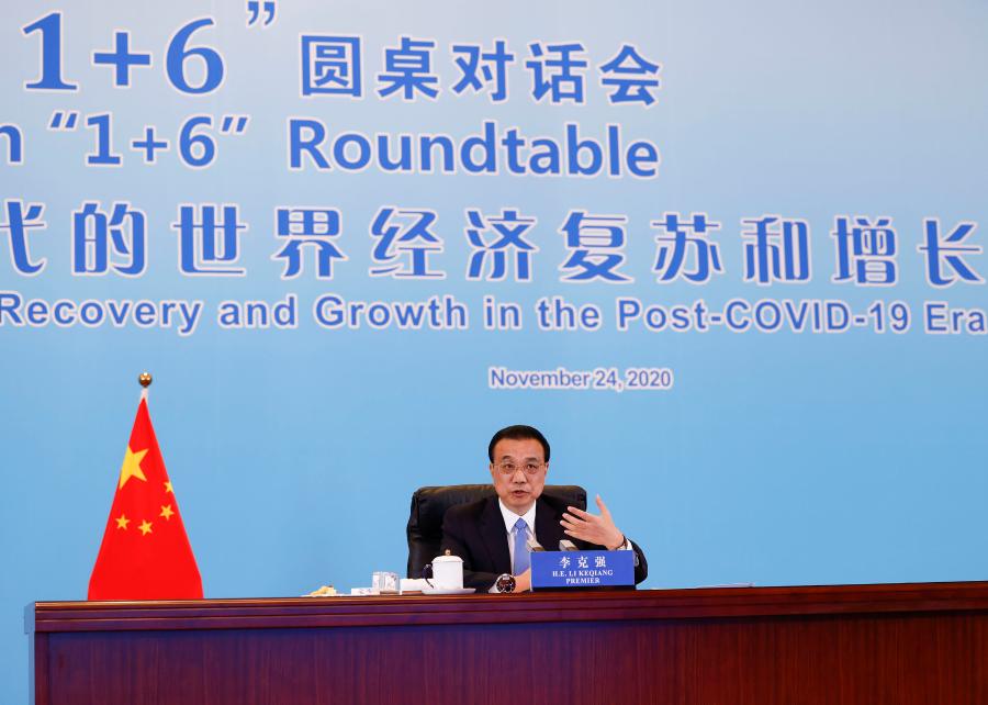 رئيس مجلس الدولة الصيني يشدد على دور كيانات السوق في الانتعاش الاقتصادي