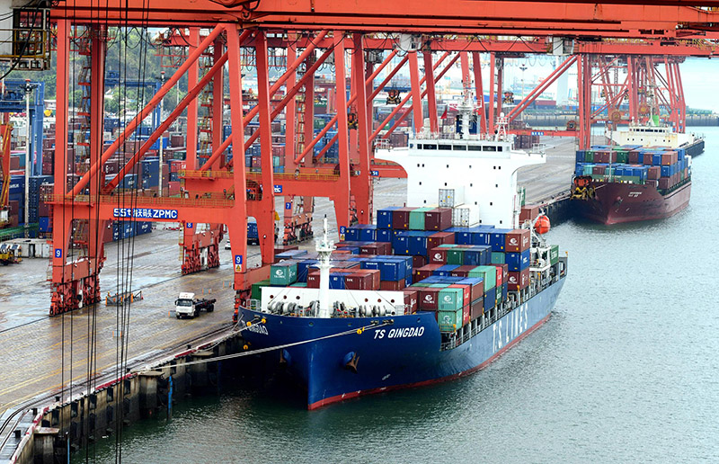 ارتفاع التجارة الخارجية للصين بنسبة 7.8% في نوفمبر