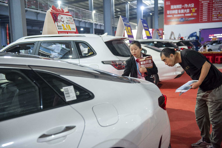 انتعاش قوي في سوق السيارات الصيني