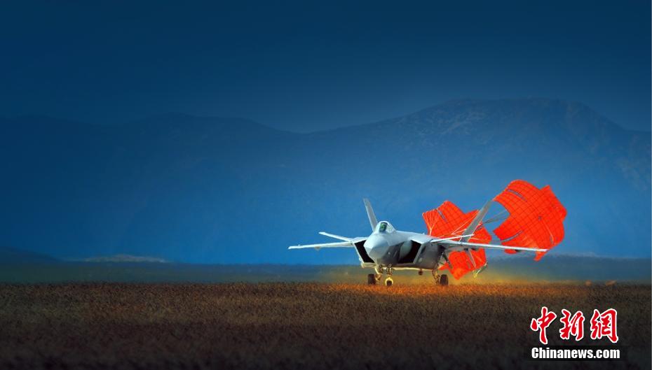 مقاتلة جي- 20، تحتقل بمرور 10 سنوات على أول رحلة تجريبية