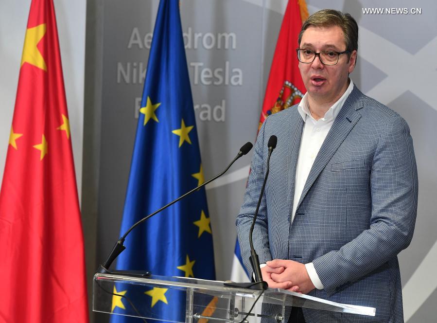 صربيا تتسلم مليون لقاح سينوفارم من الصين