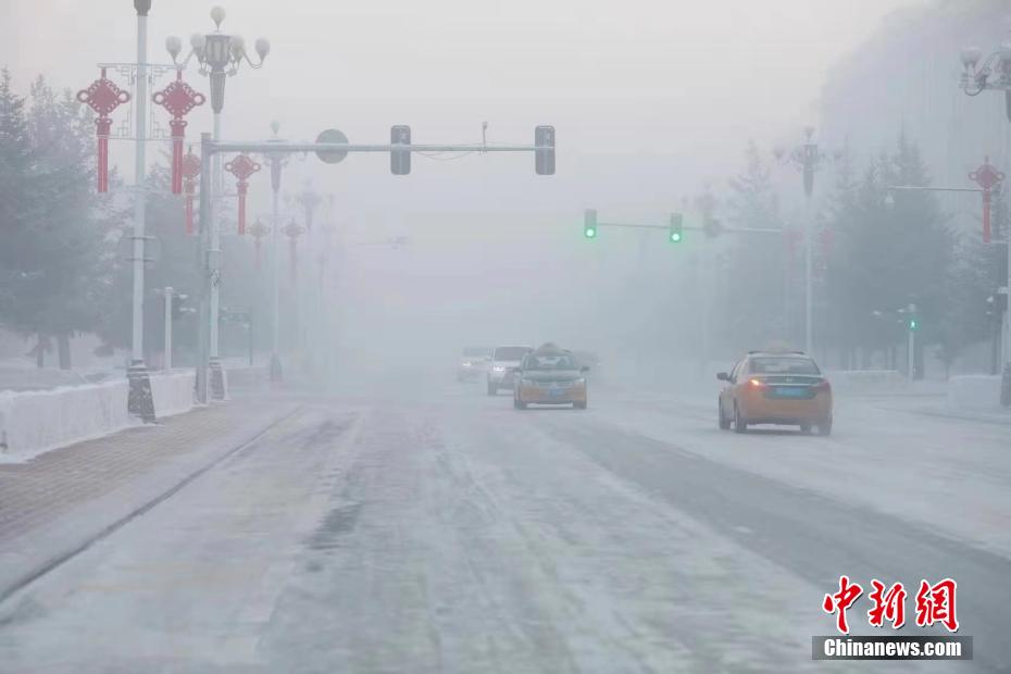 48 درجة تحت الصفر... طقس جليدي في مدينة موخه الصينية 