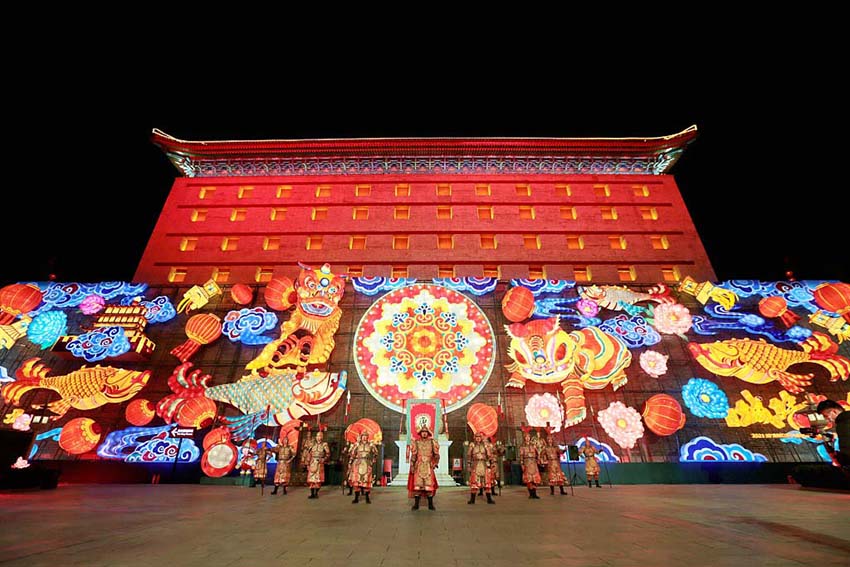 لاستقبال عيد الربيع ...مهرجانات الفوانيس الملونة تنطلق في جميع أنحاء الصين