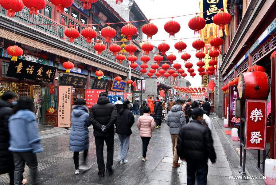 شارع ثقافي قديم بشمالي الصين خلال عيد الربيع