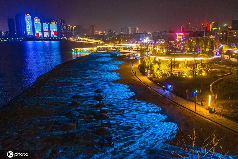 شاطئ الأضواء بمدينة شيانغيانغ بهوبي