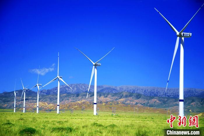 الإعلام البريطاني: الصين تسيطر على صناعة طاقة الرياح العالمية في 2020