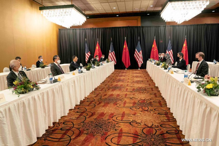 مسؤولان صينيان كبيران يطرحان مواقف الصين خلال الحوار الإستراتيجي بين الصين والولايات المتحدة