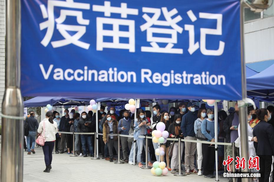 جلسة خاصة لتطعيم الأجانب في شانغهاي