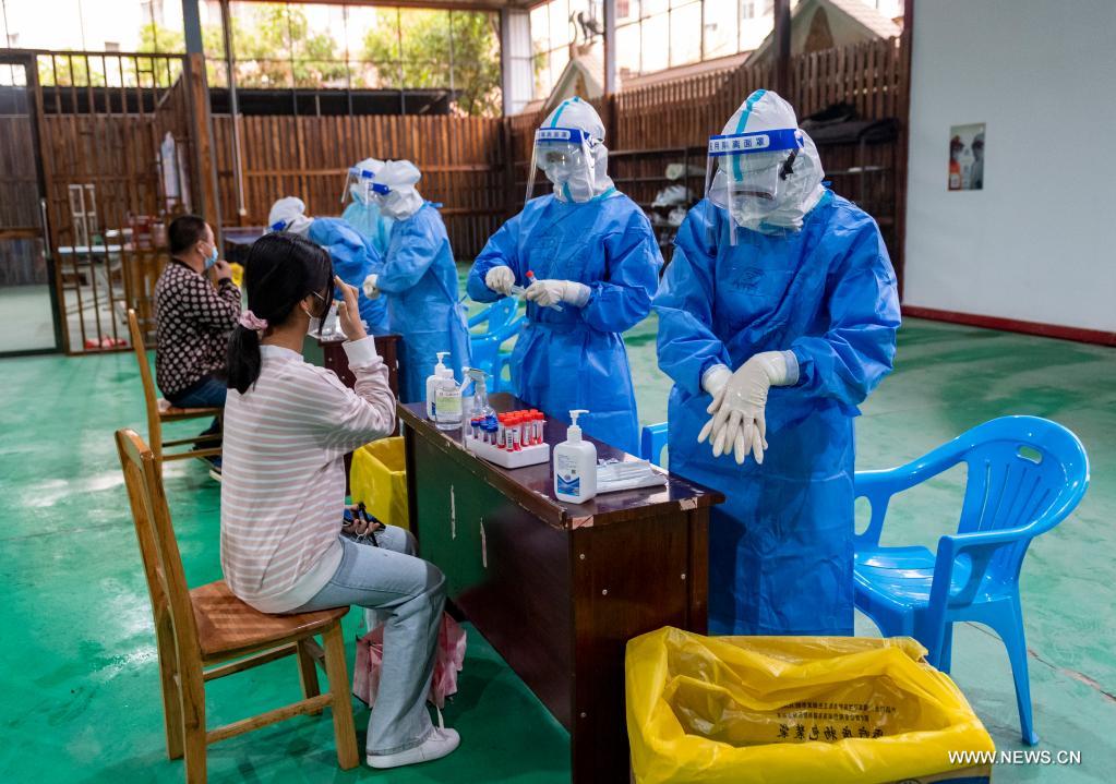 مقالة : مدينة رويلي جنوب غربي الصين تكثف جهودها للحد من عودة ظهور الوباء