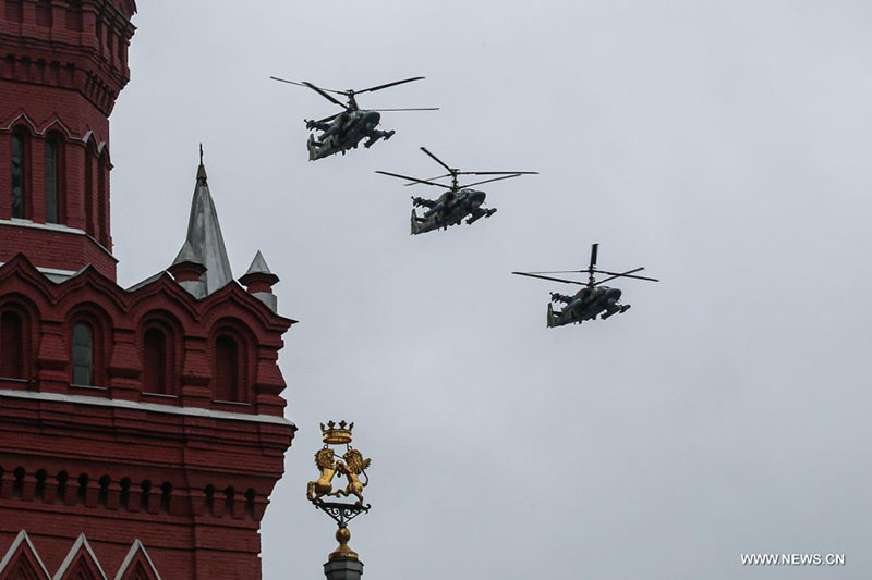 روسيا تنظم عرضا عسكريا بمناسبة عيد النصر