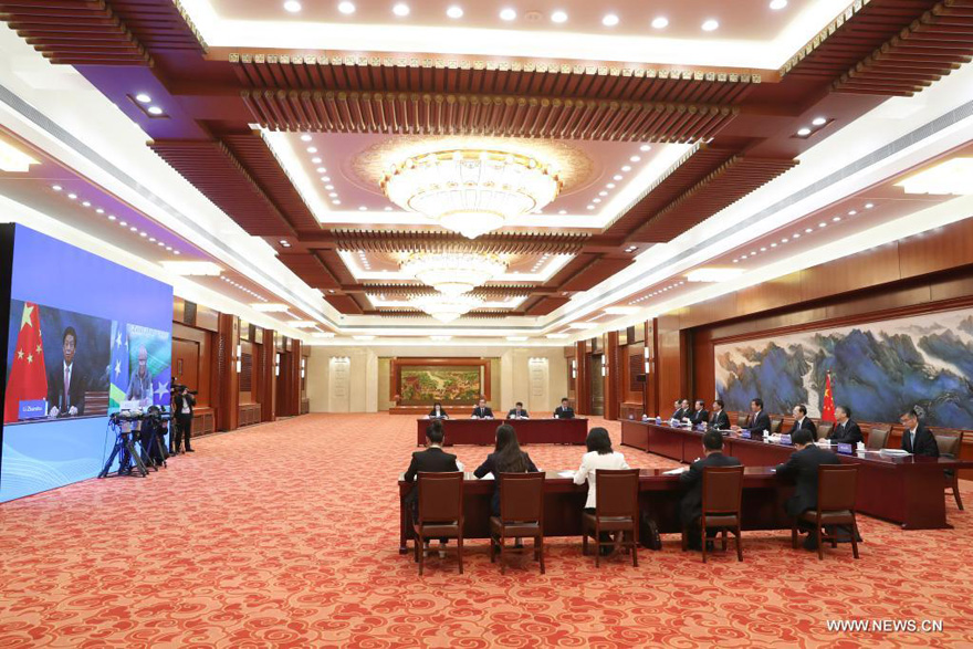 الصين وجزر سليمان تتفقان على تعزيز التعاون البرلماني بين البلدين