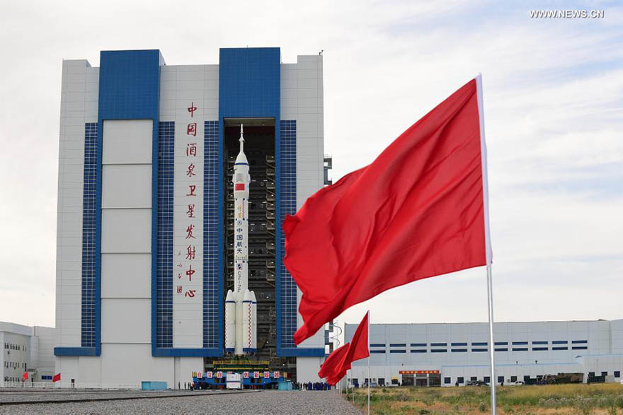 الصين تستعد لإطلاق مركبة الفضاء المأهولة 