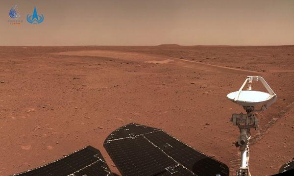 المركبة الصينية الجوالة لكوكب المريخ تقطع أكثر من 400 متر