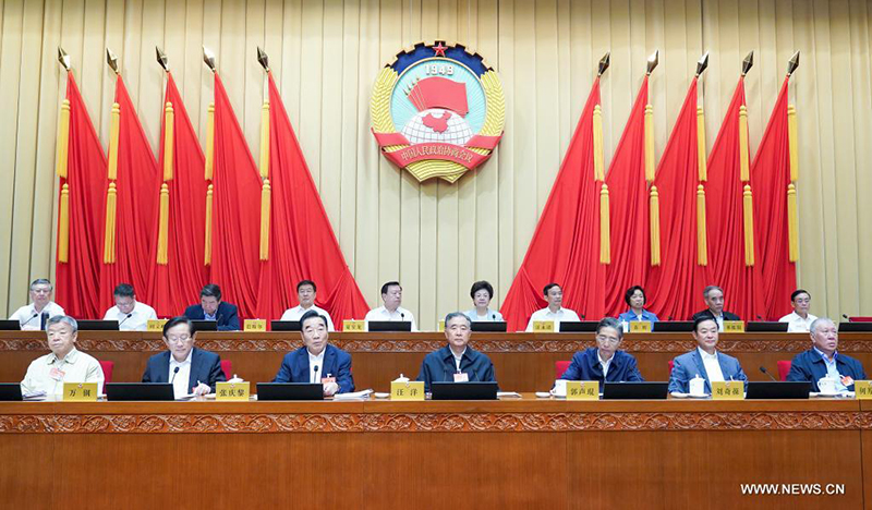 المستشارون السياسيون الصينيون يناقشون بناء صين سلمية