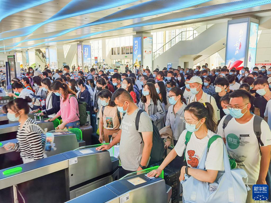 الصين تتوقع تسيير 11.55 مليون رحلة عبر السكك الحديدية الأربعاء
