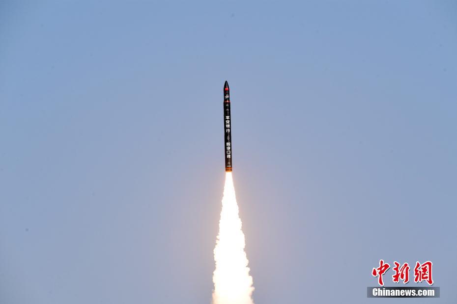 اطلاق صاروخ CERES-1 Y2 التجاري الصيني وعلى متنه 5 أقمار صناعية