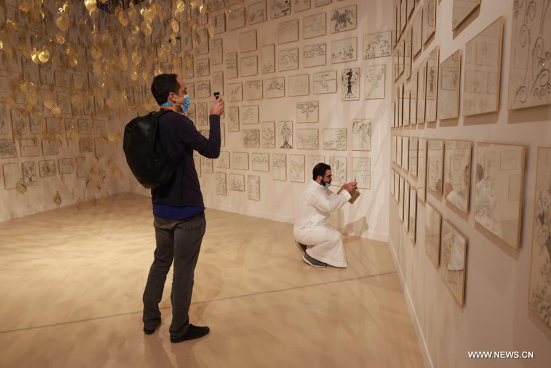 السعودية تفتتح أول بينالي للفن المعاصر بدعم صيني