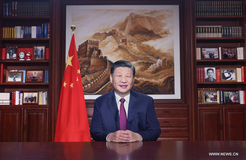 الرئيس شي يلقي كلمة تهنئة بمناسبة حلول عام 2022