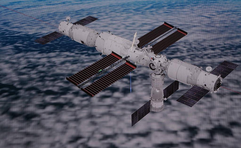 الصين تكمل اختبار نقل مركبة فضائية في المدار باستخدام الذراع الروبوتية لمحطة الفضاء