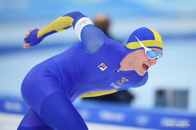 مسابقة التزلج السريع 10000 متر رجال في أولمبياد بكين 2022