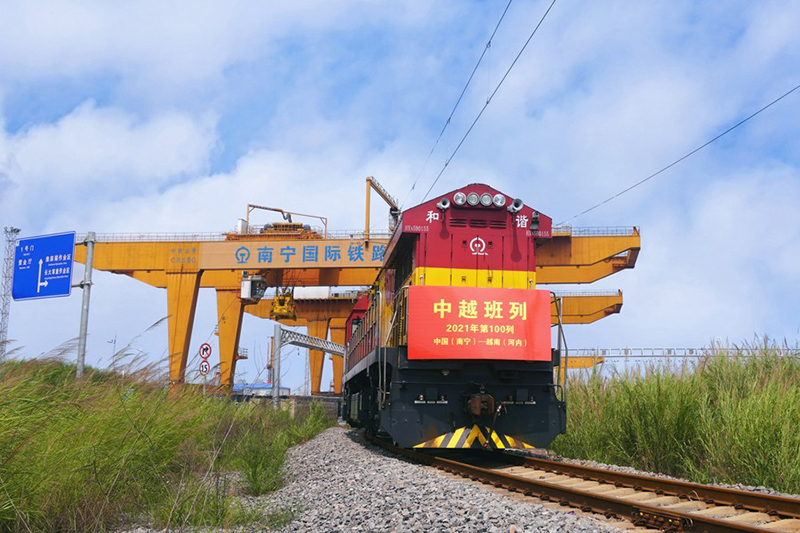 27.3 بالمئة زيادة في عدد رحلات قطارات الشحن بين الصين وفيتنام خلال الربع الأول من عام 2022