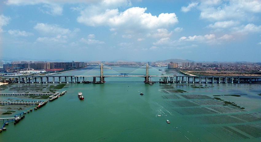 إتمام أشغال الربط لجسر خليج أنهاي لسكة حديد فوتوشو-شيامن