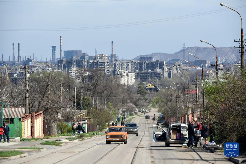 الإعلام الروسي: بوتين يأمر بحصار مصنع أزوفستال في ماريوبول