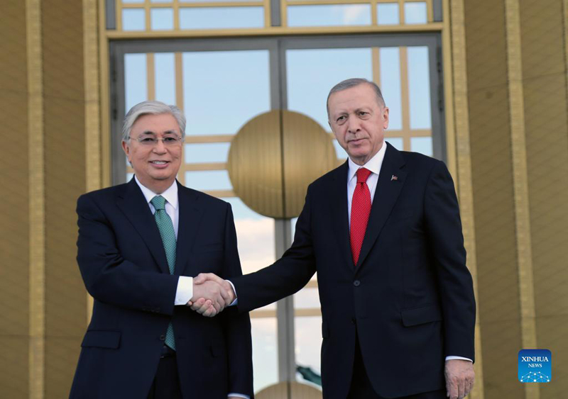 أردوغان: تركيا وقازاقستان تستهدفان الوصول بتجارتهما الثنائية إلى 10 مليارات دولار
