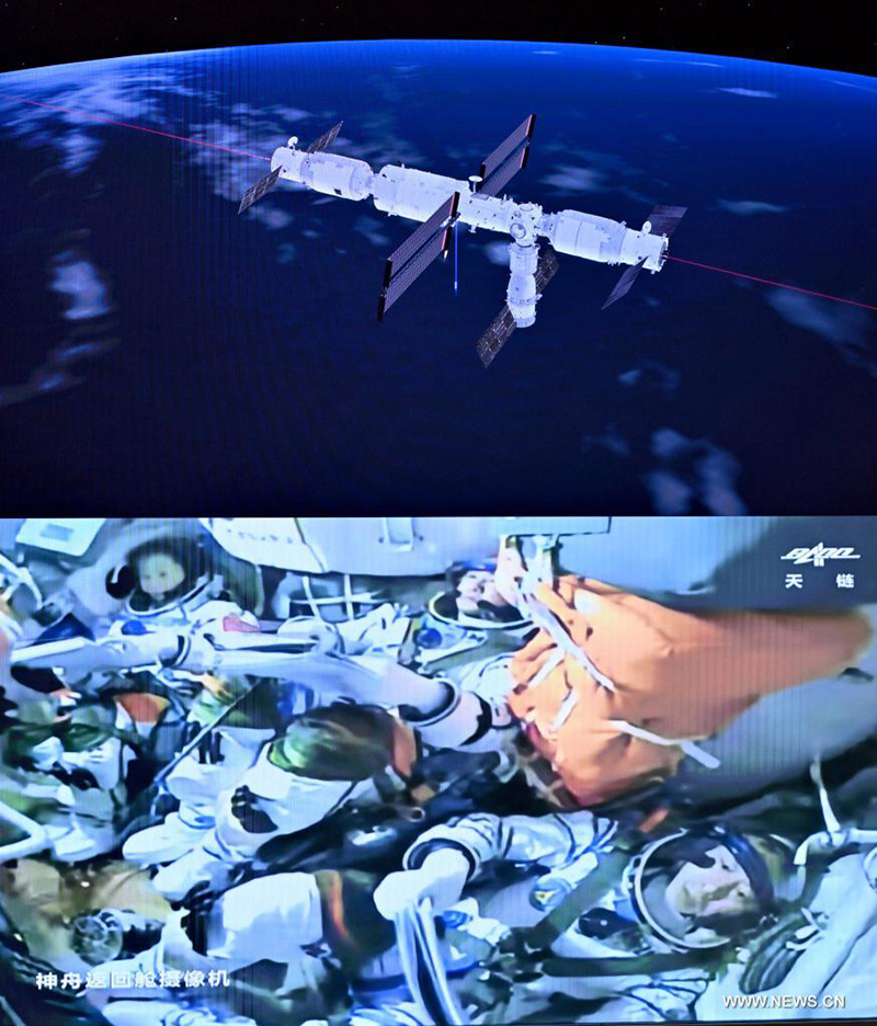 المركبة الفضائية الصينية المأهولة شنتشو-14 تلتحم مع مجموعة محطة الفضاء