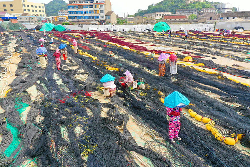 ونلينغ، تشجيانغ: حياة الصيادين خلال موسم حظر الصيد