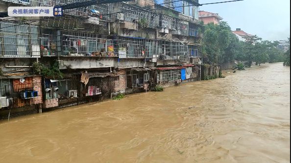 تضرُر أكثر من 80 ألفا على خلفية الأمطار الغزيرة بمقاطعة جيانغشي الصينية