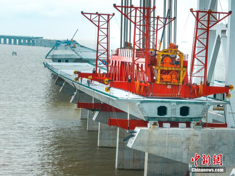 إتمام 60 % من العوارض الصندوقية لجسر شنتشن- تشونغشان