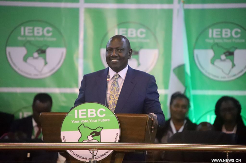 اللجنة الانتخابية الكينية: انتخاب وليام روتو رئيسًا جديدًا للبلاد