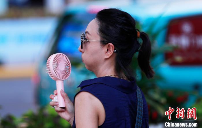 الصين تجدد الإنذار باللون الأحمر في مواجهة ارتفاع درجات الحرارة
