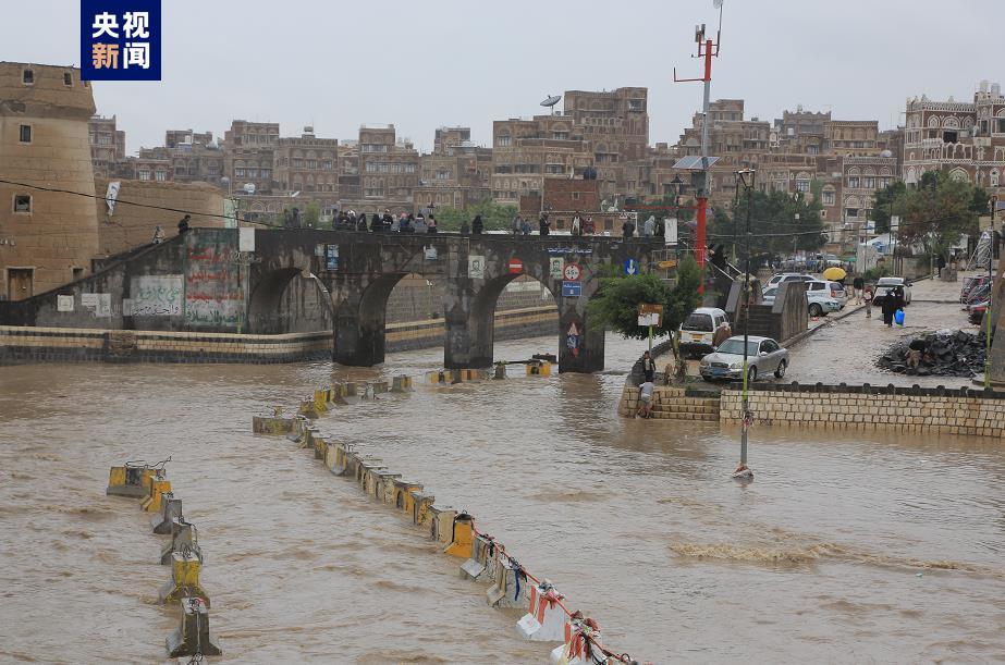 الأمم المتحدة: 77 قتيلا وتضرر 200 ألف شخص بسب الفيضانات في اليمن