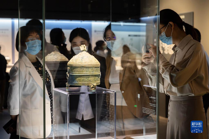معرض للقطع الأثرية الصينية المسترجعة من الخارج ينظم في شنغهاي