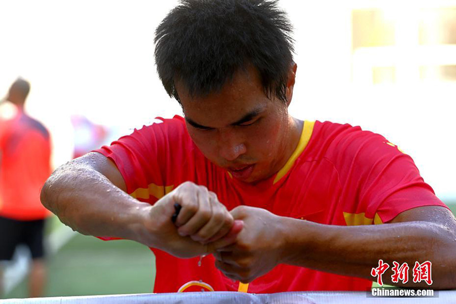 المنتخب الصيني لكرة قدم المكفوفين يستعد لبطولة آسيا التي ستقام في الهند